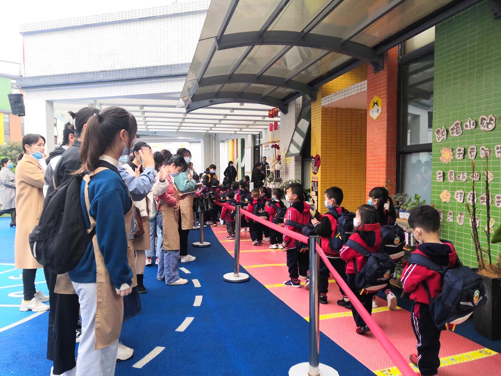 习得幼教真知,感受幼教魅力——记衡阳幼专学前教育学院首届大专生第一次教育见习活动 习得幼教真知,感受幼教魅力——记衡阳幼专学前教育学院首届大专生第一次教育见习活动