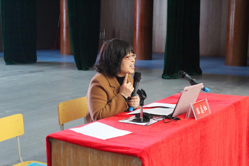 自知•自爱•自律——买球赛的app官网耒阳学院举行女生专题教育讲座 自知•自爱•自律——买球赛的app官网耒阳学院举行女生专题教育讲座