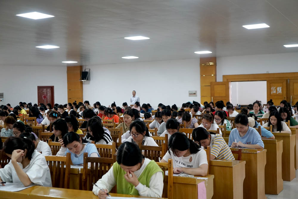 衡阳幼高专举行第一届大学英语词汇竞赛 衡阳幼高专举行第一届大学英语词汇竞赛