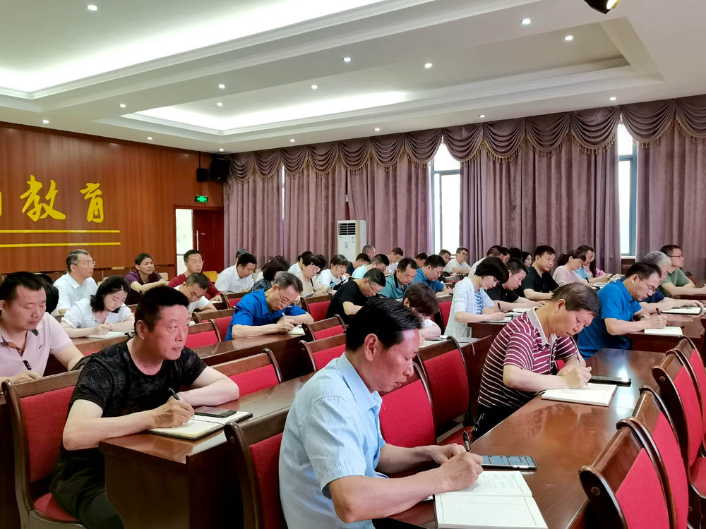 衡阳幼高专机关一、二、三支部开展“学史崇德 传承红色精神”党史宣讲活动 衡阳幼高专机关一、二、三支部开展“学史崇德 传承红色精神”党史宣讲活动