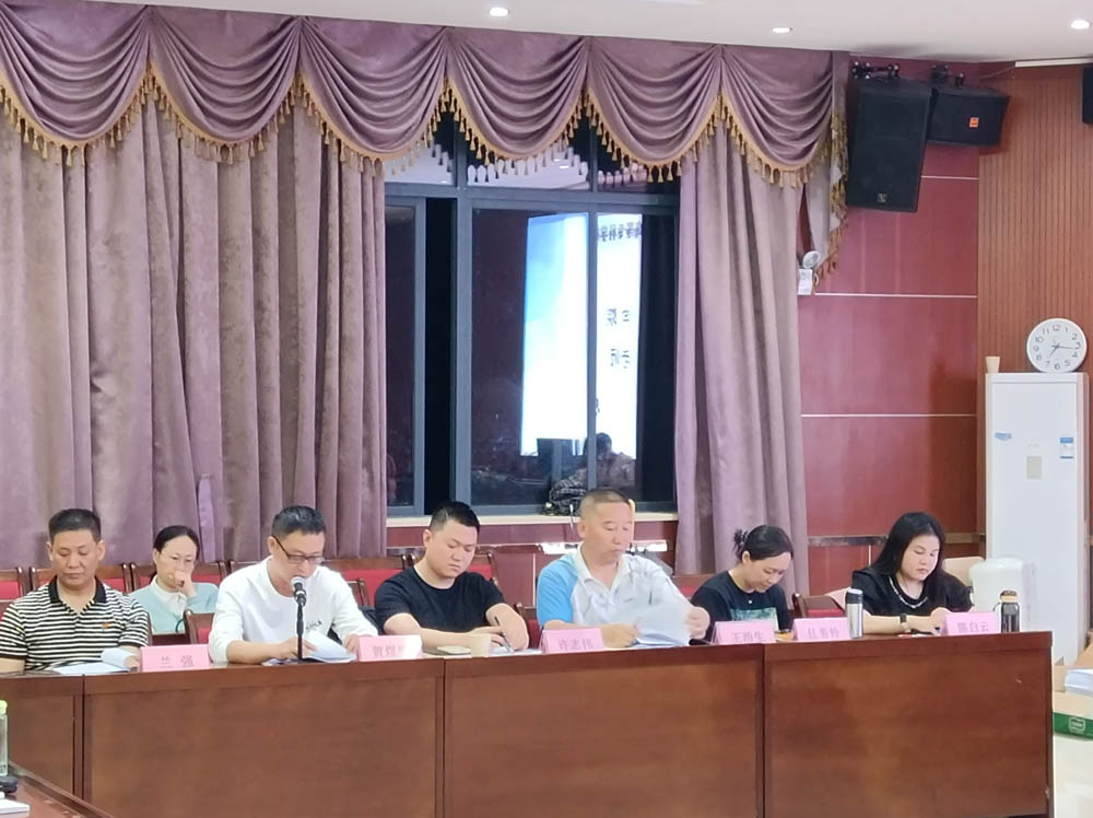 衡阳幼高专召开学生管理交流会 衡阳幼高专召开学生管理交流会