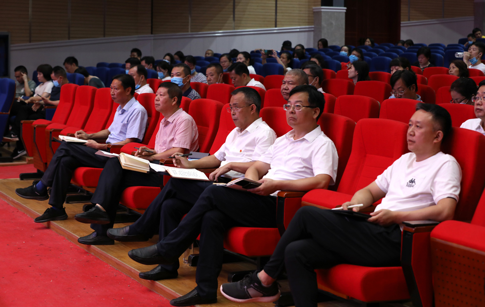 衡阳幼高专举行学习贯彻习近平总书记“七一”重要讲话精神专题宣讲报告会 衡阳幼高专举行学习贯彻习近平总书记“七一”重要讲话精神专题宣讲报告会