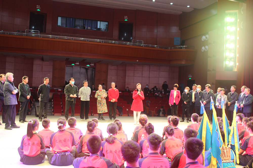 【衡阳日报】卢展工率全国政协京昆室调研组来湘调研 【衡阳日报】卢展工率全国政协京昆室调研组来湘调研