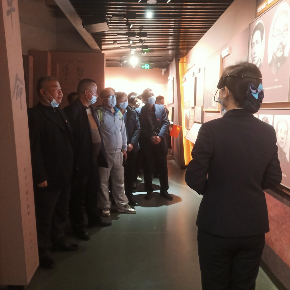 我校机关第三支部赴衡阳党史馆开展 “衡阳党史百年展”参观学习活动 我校机关第三支部赴衡阳党史馆开展 “衡阳党史百年展”参观学习活动