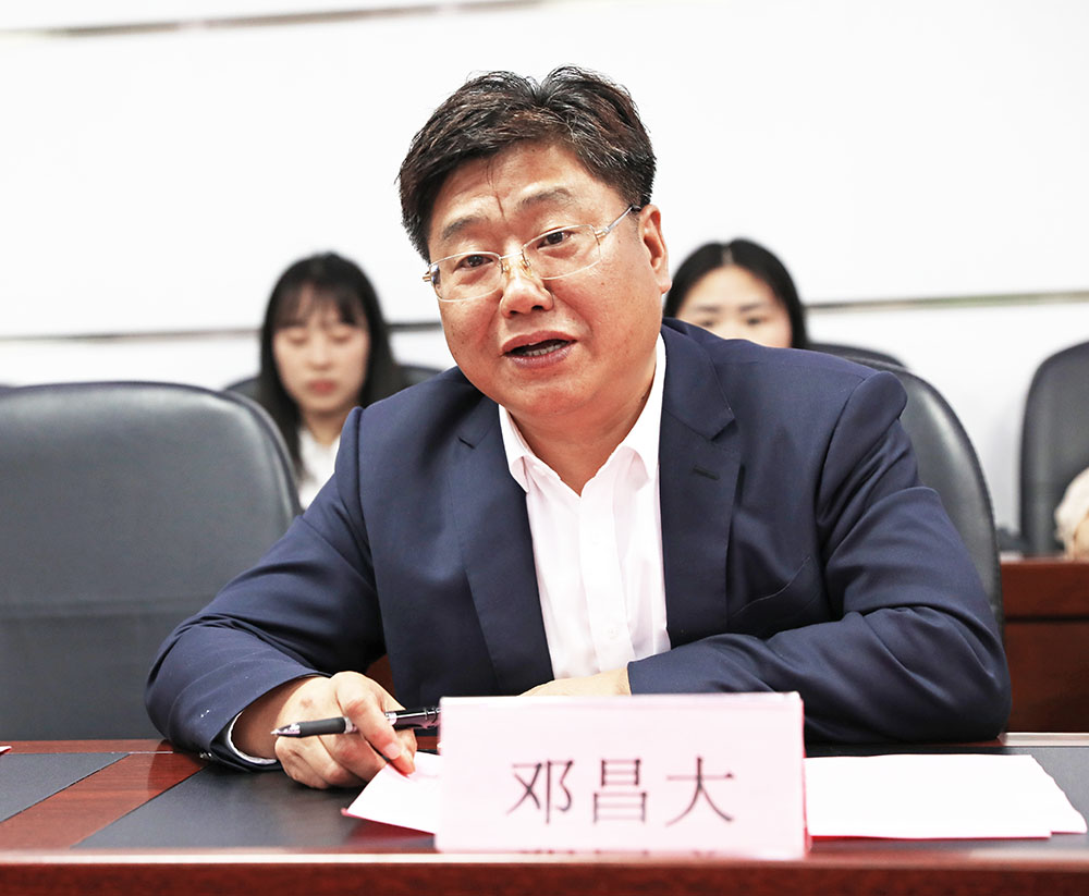 湖南省高校思政课教学指导委员会专家莅临我校指导工作 湖南省高校思政课教学指导委员会专家莅临我校指导工作