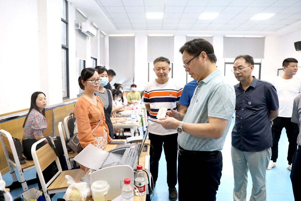 衡阳幼儿师专喜迎2022级新同学 衡阳幼儿师专喜迎2022级新同学