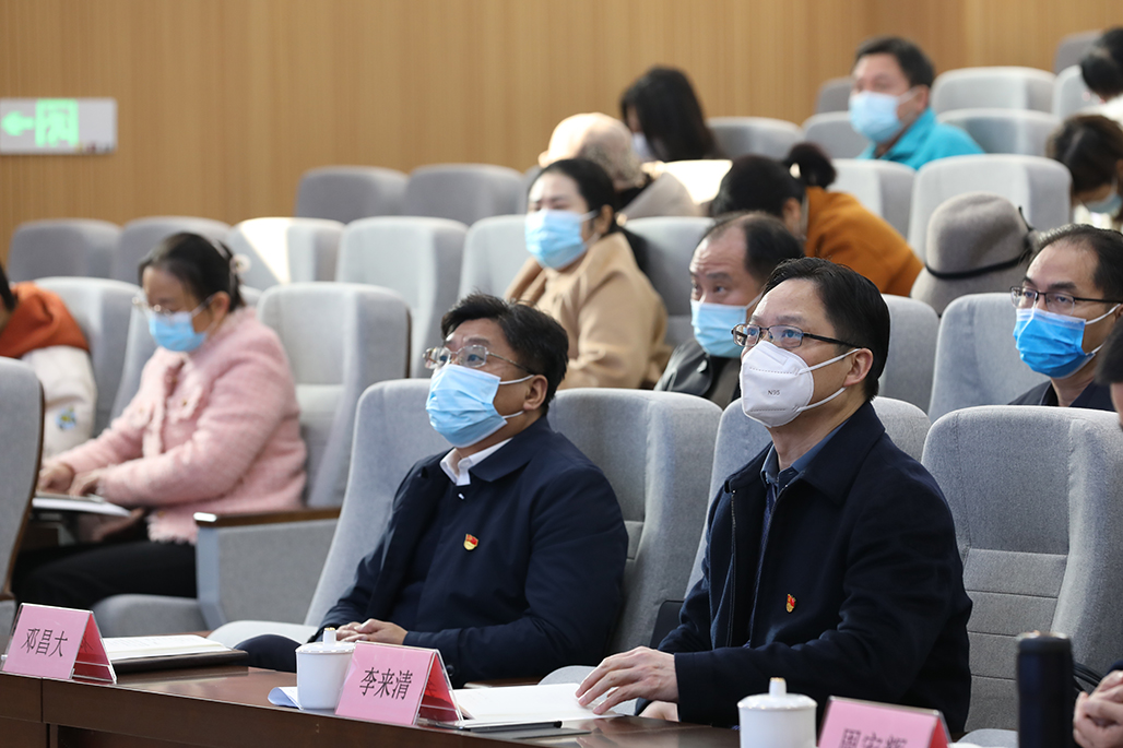 市委组织部部长、市委统战部部长胡绪阳来衡阳幼儿师专宣讲党的二十大精神