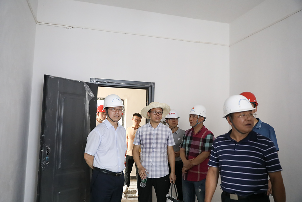 校领导深入学校基建项目施工现场检查指导工作 校领导深入学校基建项目施工现场检查指导工作